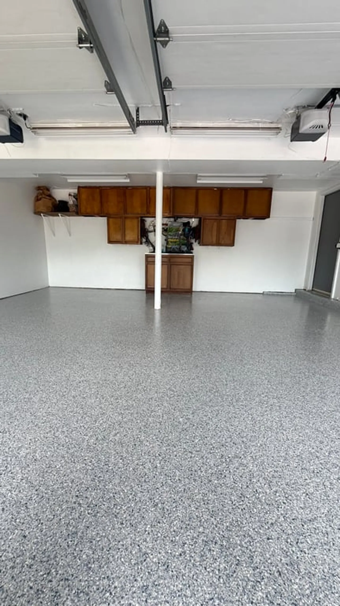 Flake System Garage Floor Coating in Branchburg, NJ
