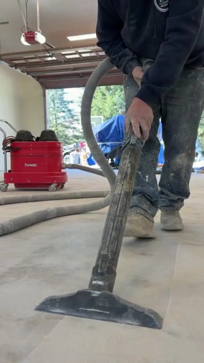 3. Vacuum after grinding